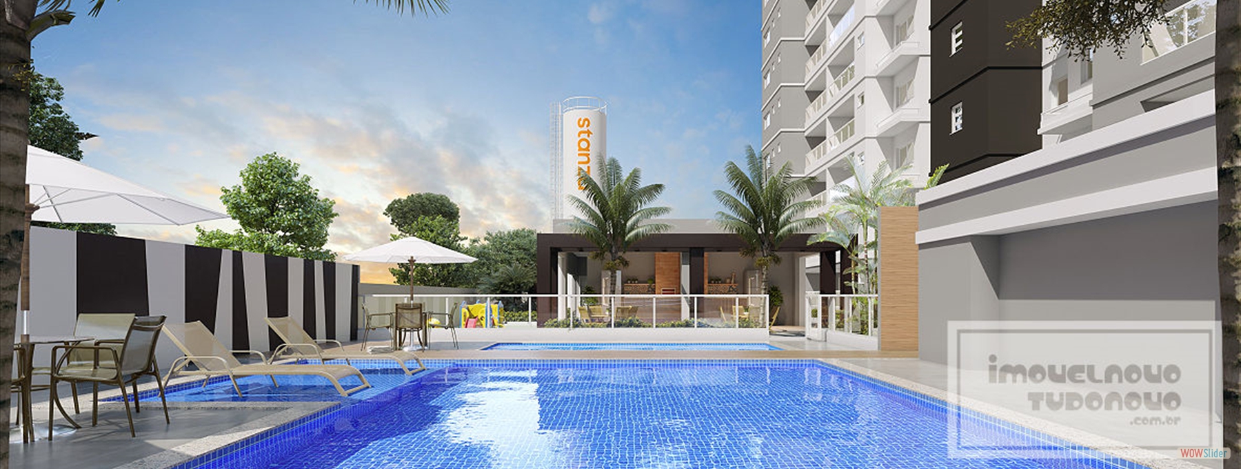 Piscina adulto com deck